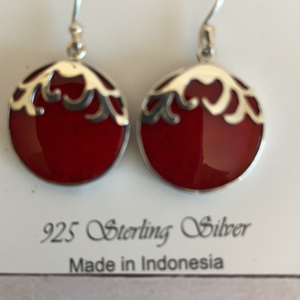SOLD - Picture 2 of 4